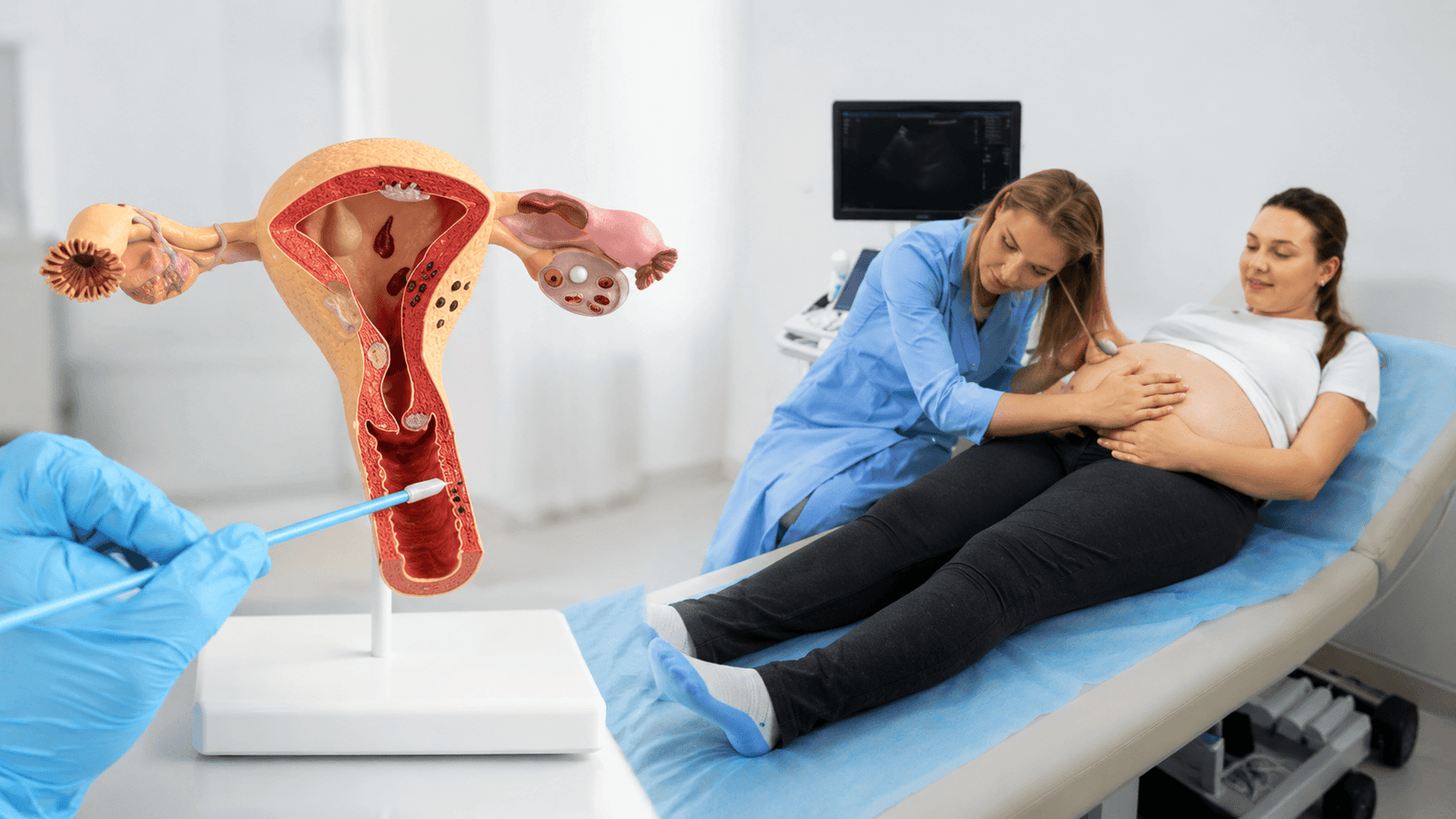 Best gynaecologist in India examining a patient